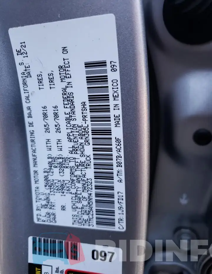 3TMCZ5AN5NM472323 Photo# 12