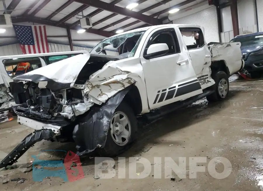 3TMCZ5AN6LM311685 Photo# 1