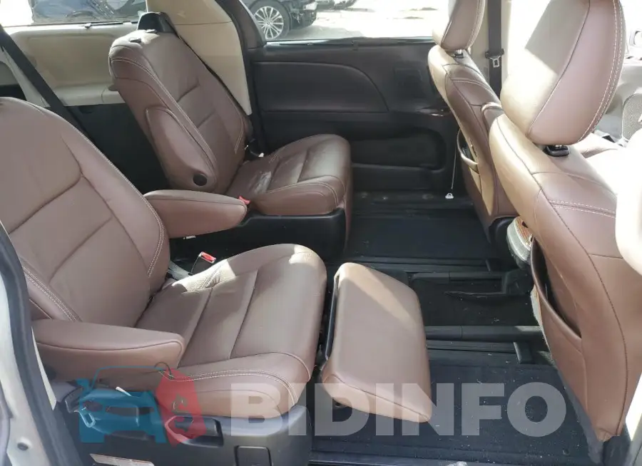 5TDYK3DCXGS749270 Photo# 11