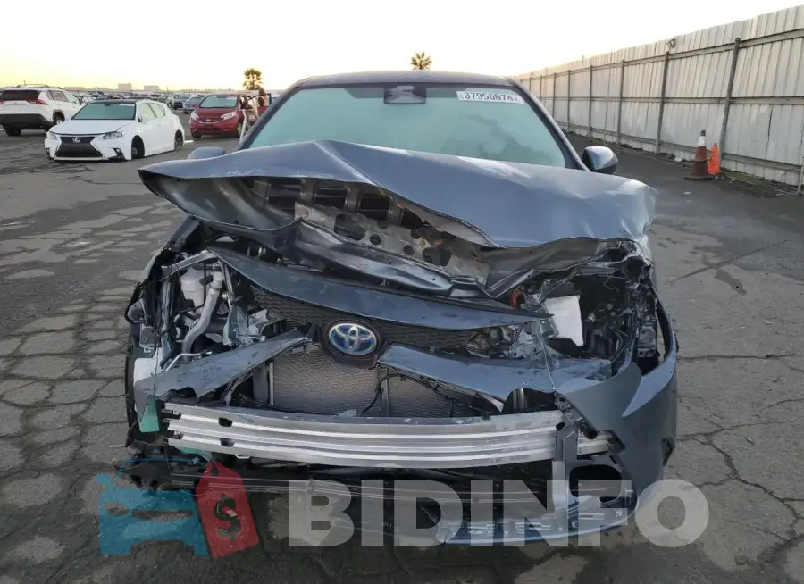 JTDBCMFE4R3028549 Photo# 5