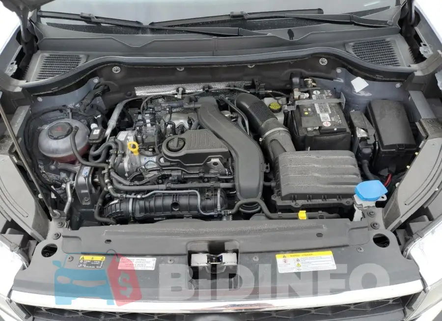 3VVRX7B23NM084458 Photo# 12