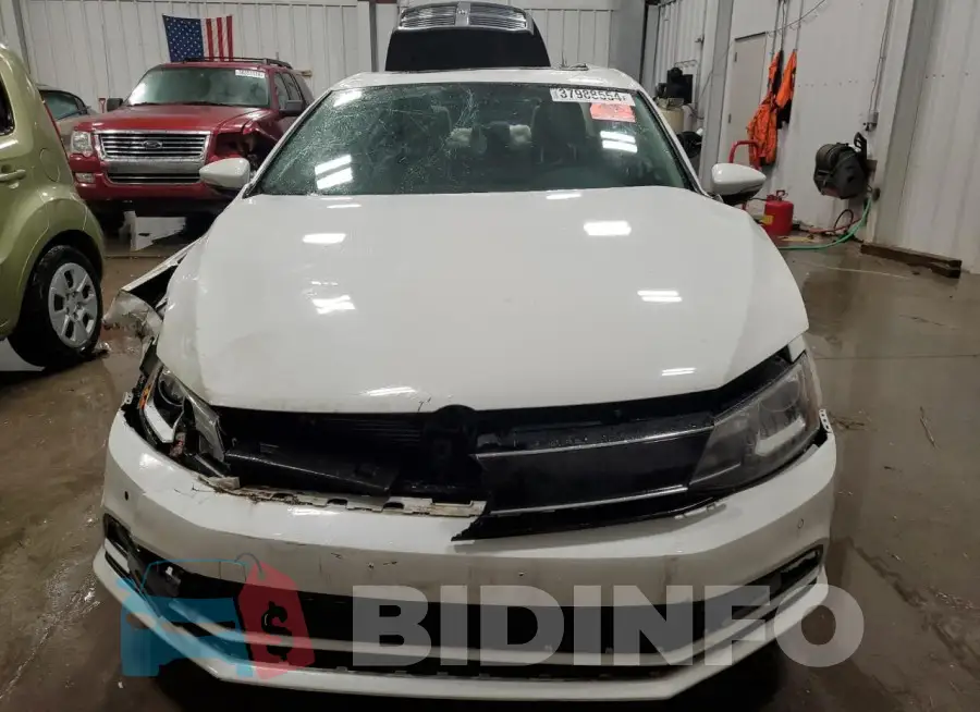 3VW637AJ9GM249371 Photo# 5