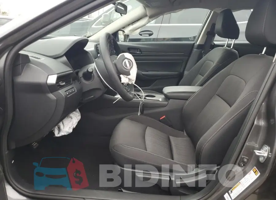 1N4BL4BV2PN403433 Photo# 7
