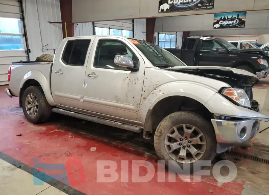 1N6AD0EV2KN754758 Photo# 4