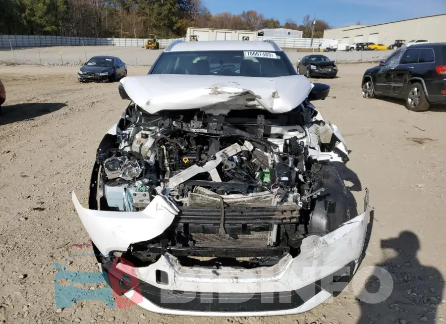 3N1CP5CU4KL524586 Photo# 5