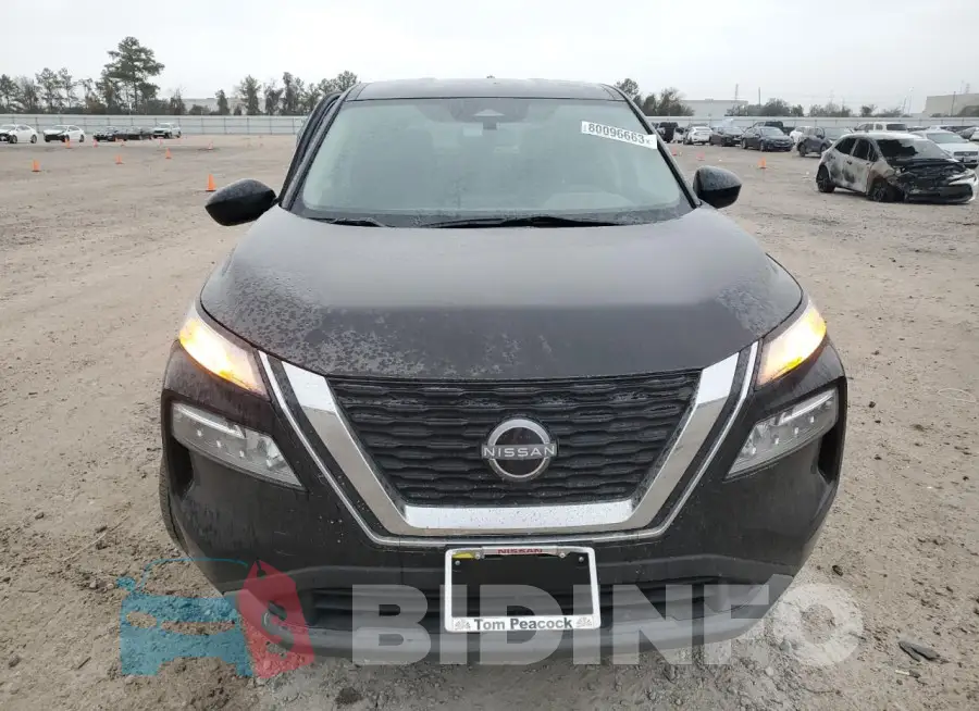 JN8BT3BA1PW424807 Photo# 5