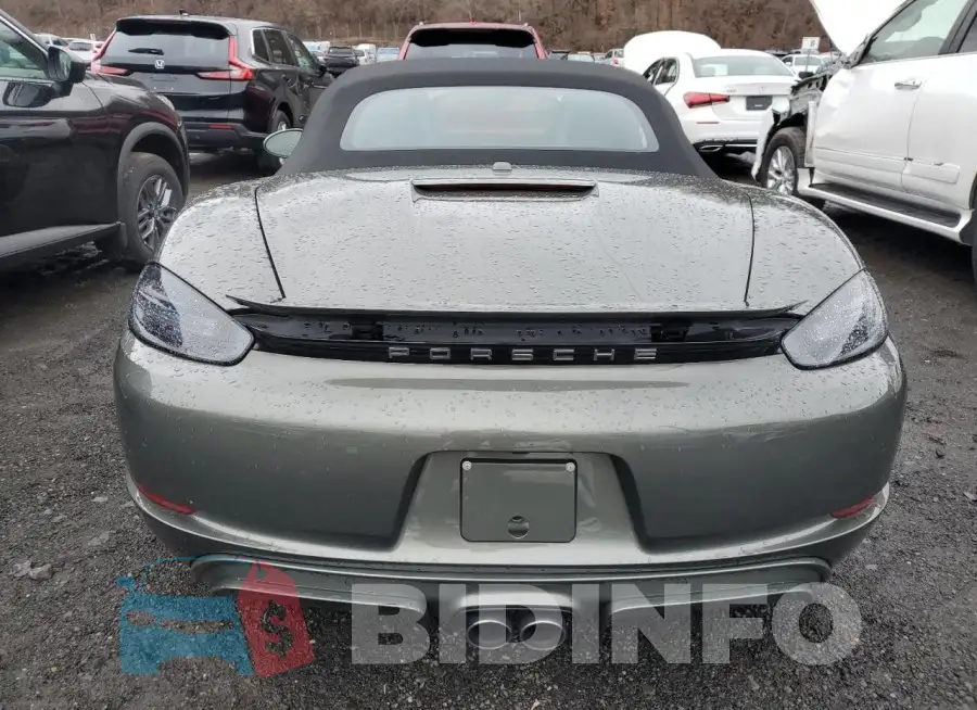 WP0CB2A84PS213054 Photo# 6