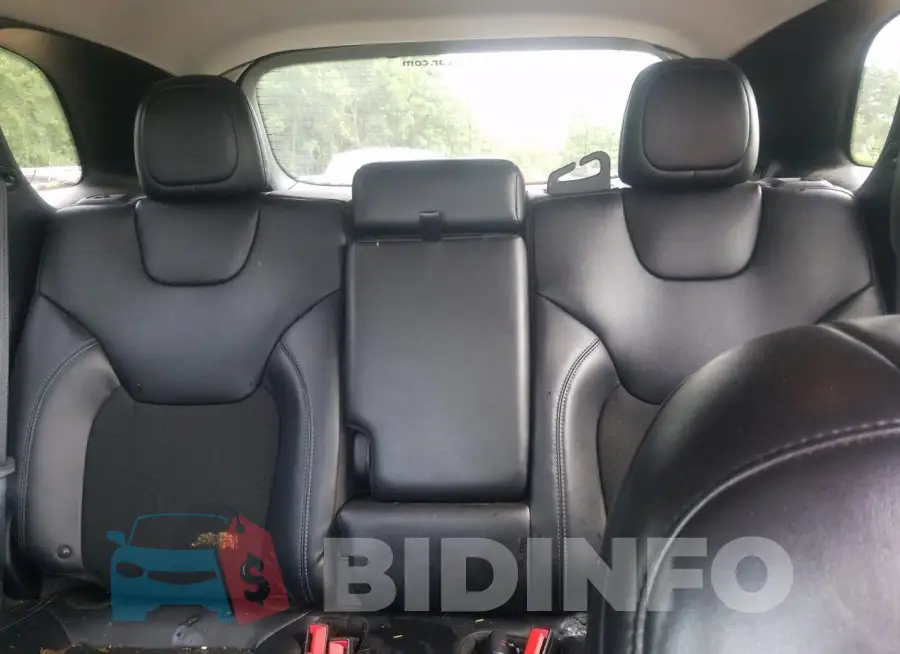 1C4PJMLB9KD424157 Photo# 10