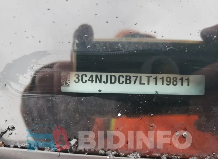 3C4NJDCB7LT119811 Photo# 12