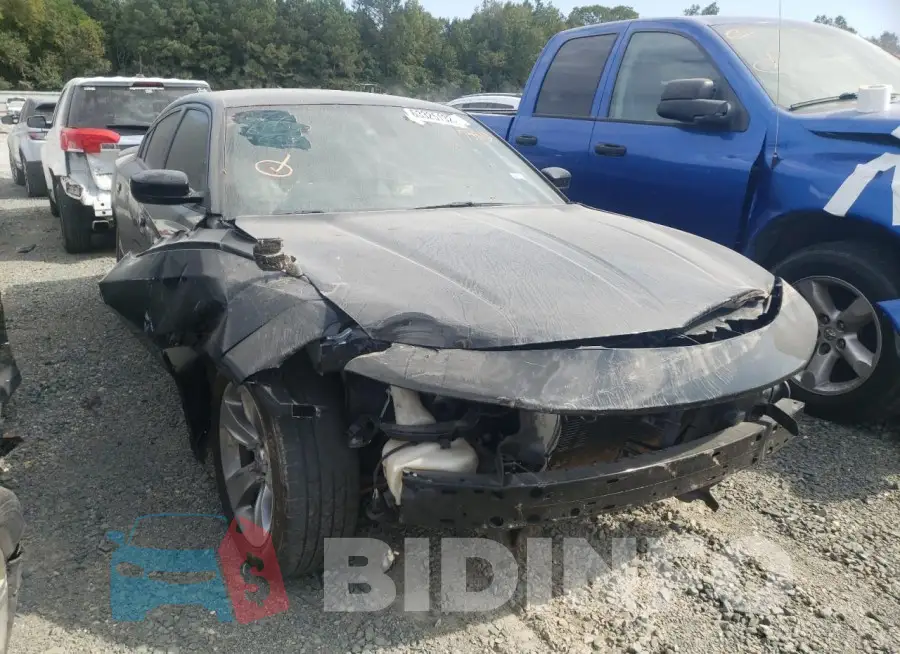 2C3CDXHG5JH175812 Photo# 1