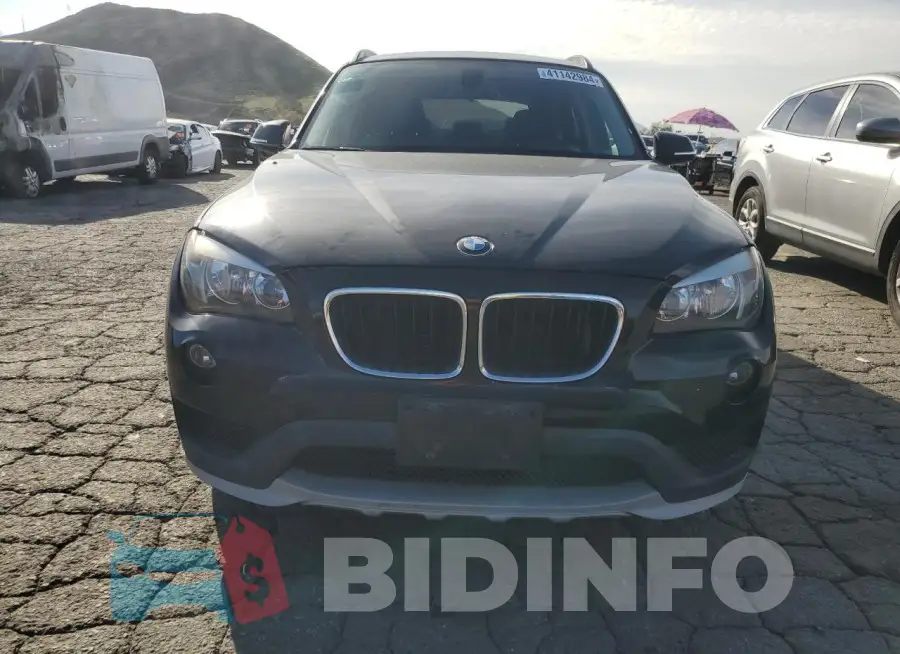 WBAVM1C59FV318781 Photo# 5