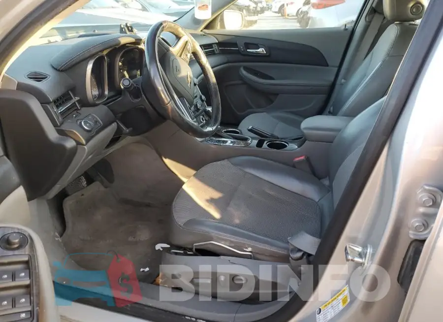 1G11D5SL3FF337242 Photo# 7