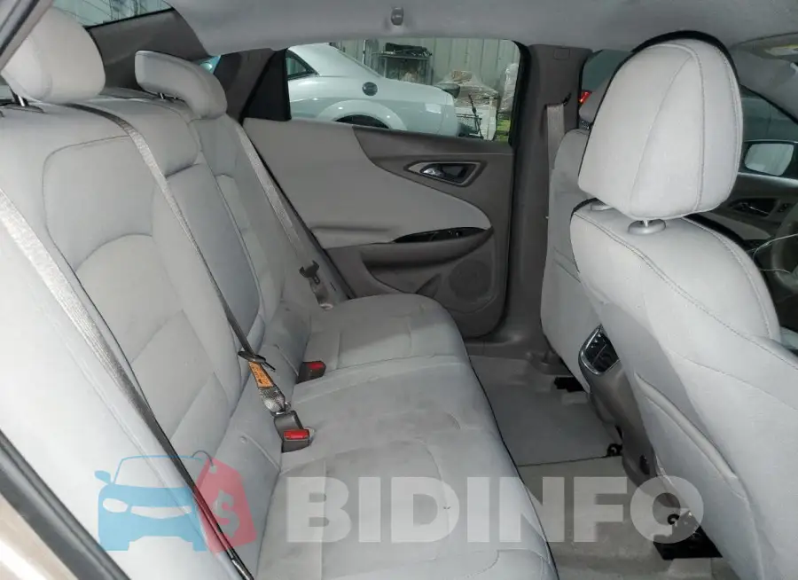 1G1ZD5ST8NF112414 Photo# 10