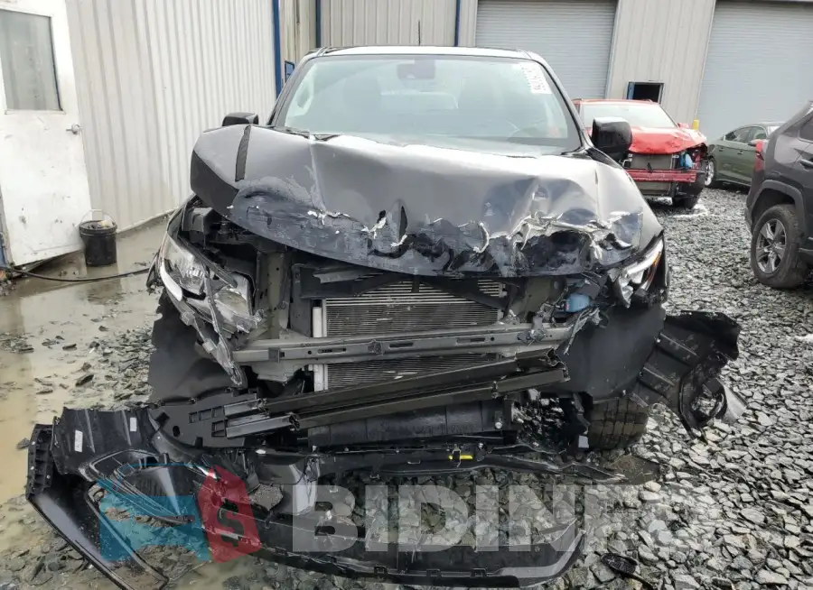 1GCHSCEA8M1236606 Photo# 5