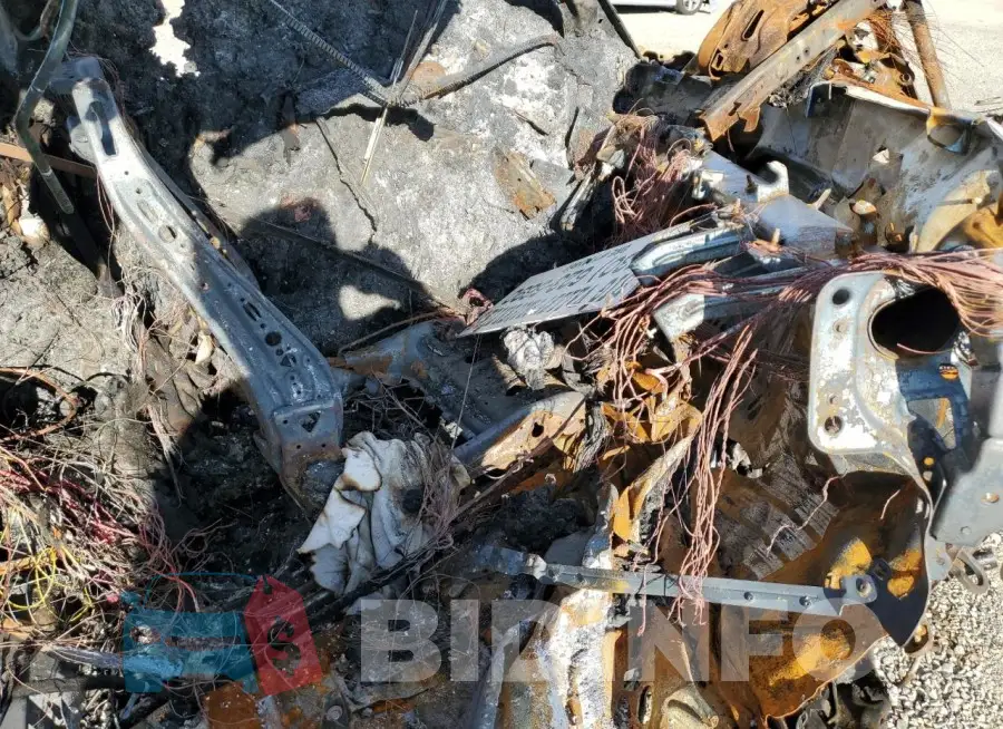 1GCHTCE32G1333156 Photo# 7