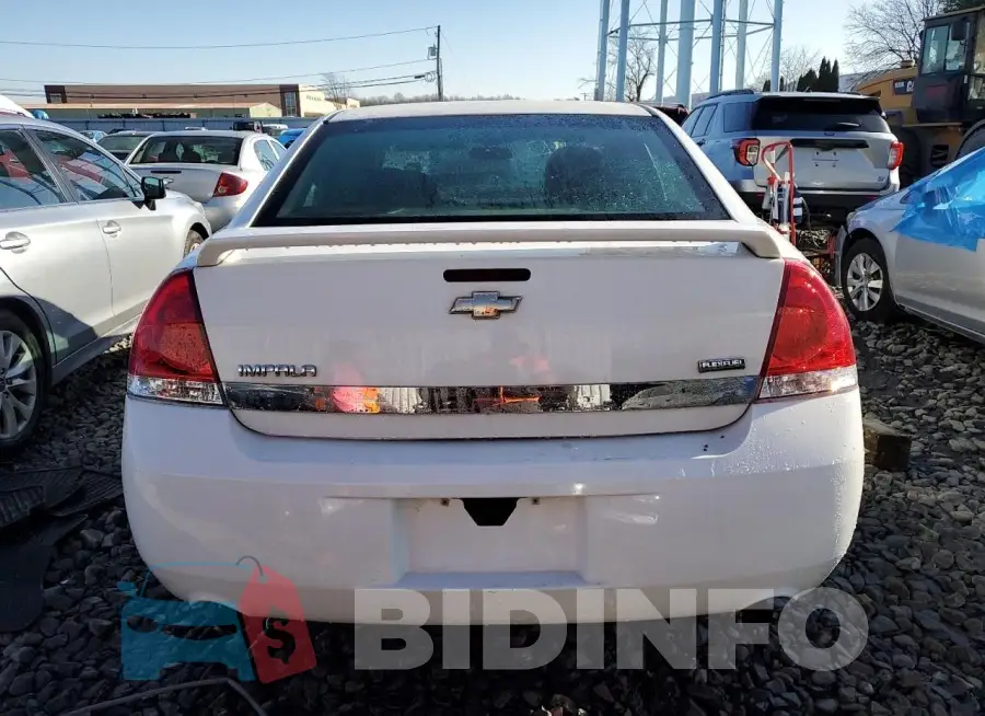 2G1WD5E36G1111853 Photo# 6