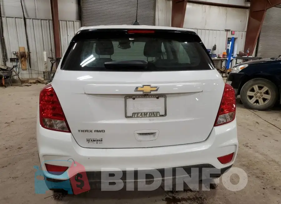 KL7CJNSB9HB128241 Photo# 6