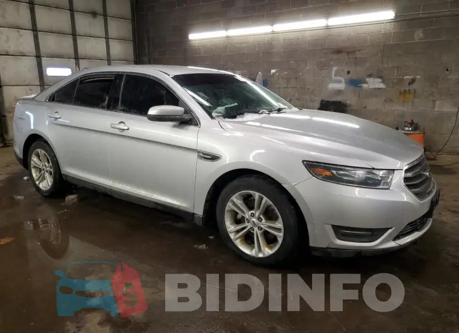 1FAHP2H82FG112244 Photo# 4