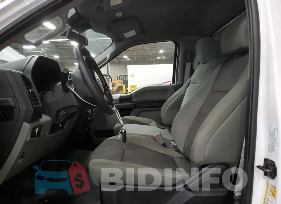 1FTMF1C52KKF18096 Photo# 7