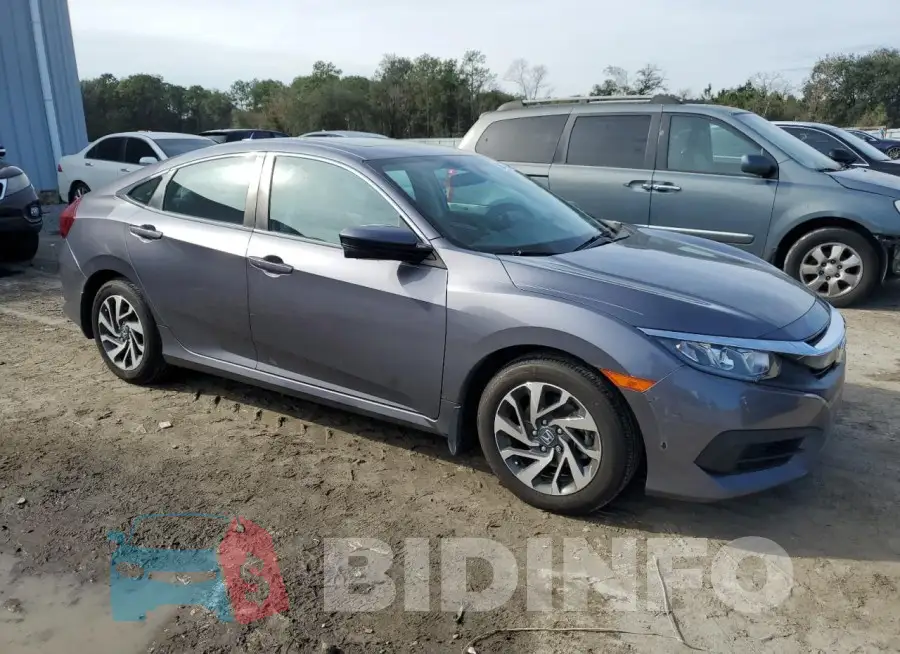 19XFC2F71HE069929 Photo# 4