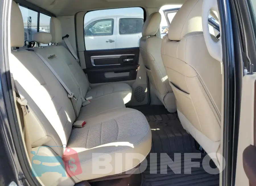 1C6RR6LT2JS101446 Photo# 10