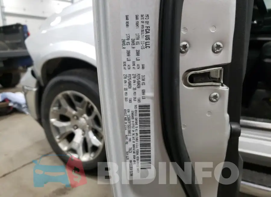 1C6RR7PT5GS190812 Photo# 12