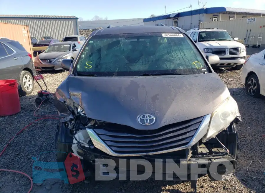 5TDKK3DC1GS742567 Photo# 5