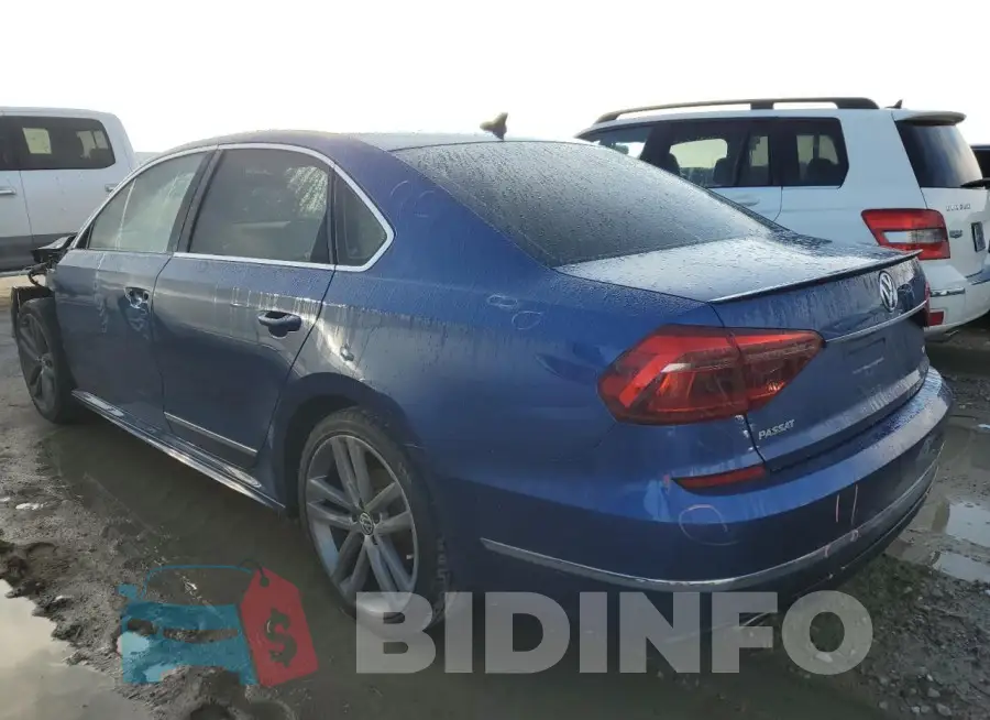 1VWDT7A38HC004413 Photo# 2