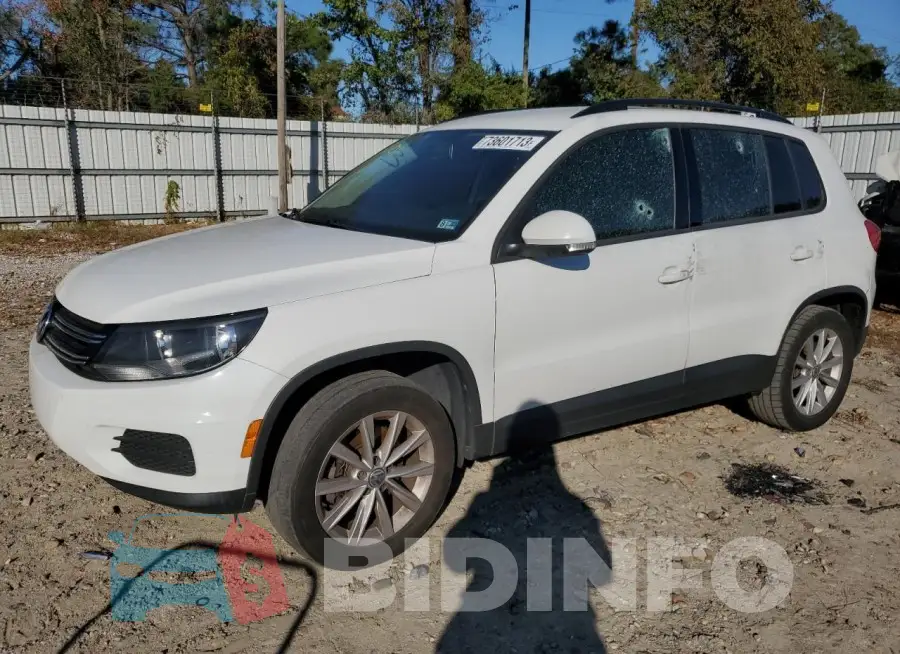 WVGAV7AX1JK000732 Photo# 1
