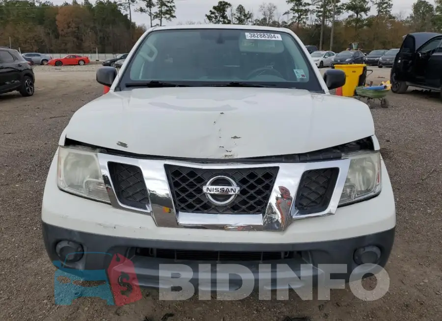 1N6BD0CT9HN773743 Photo# 5