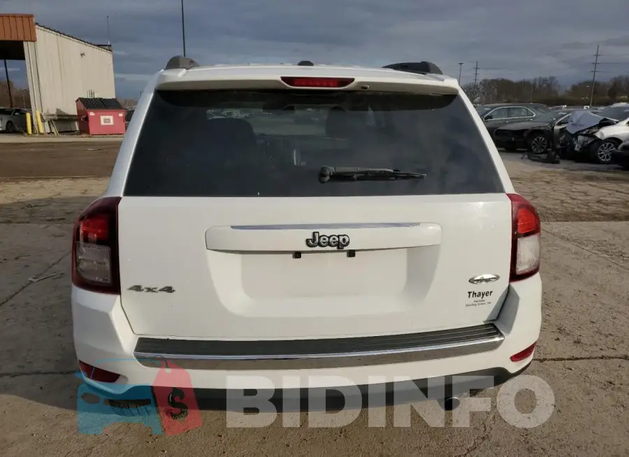 1C4NJDEB2GD724733 Photo# 6