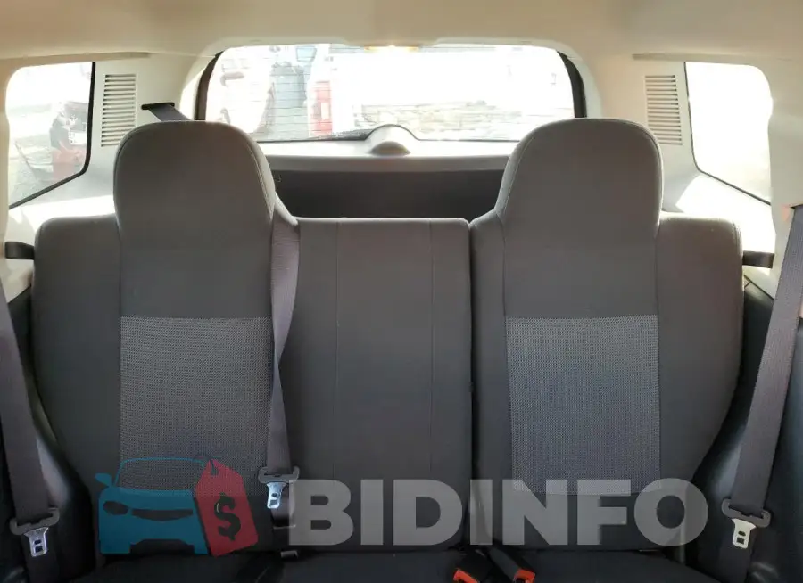 1C4NJPBB4HD101833 Photo# 10