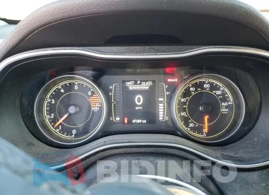 1C4PJMLB4MD240439 Photo# 9