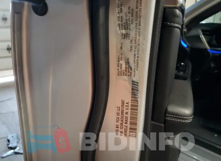 1C4RJKDG8M8129487 Photo# 12