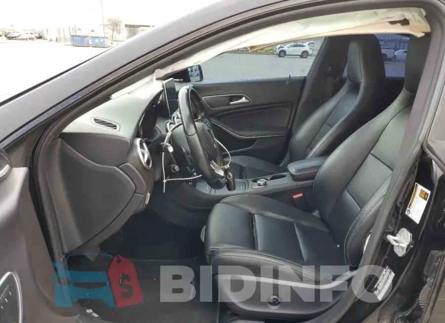 WDDSJ4EB5GN310199 Photo# 7