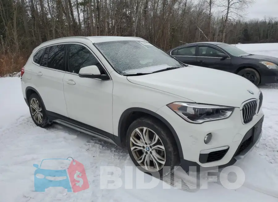 WBXHT3C3XJ5L30219 Photo# 4