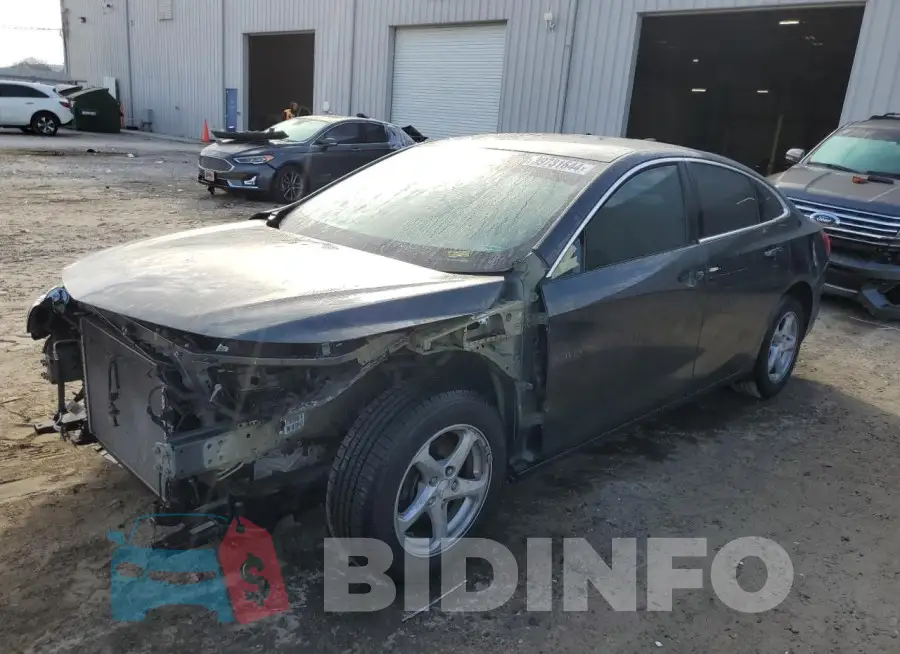 1G1ZB5ST0HF155204 Photo# 1