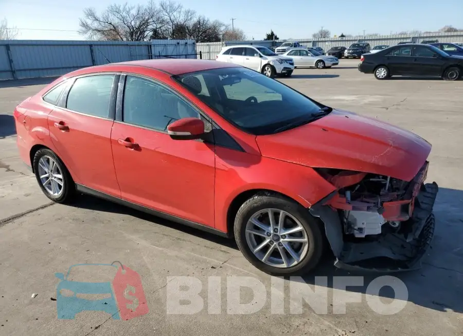 1FADP3F22GL294104 Photo# 4