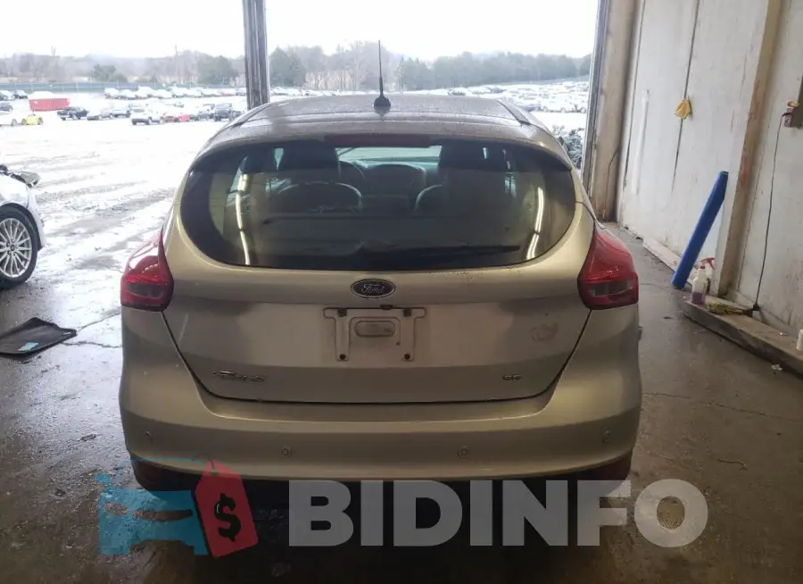 1FADP3K22GL321372 Photo# 6