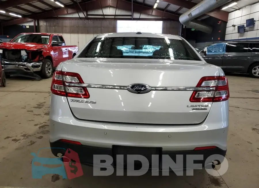 1FAHP2F80JG109516 Photo# 6