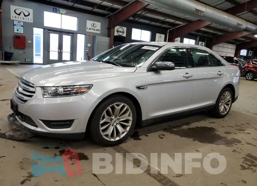 1FAHP2F80JG109516 Photo# 1