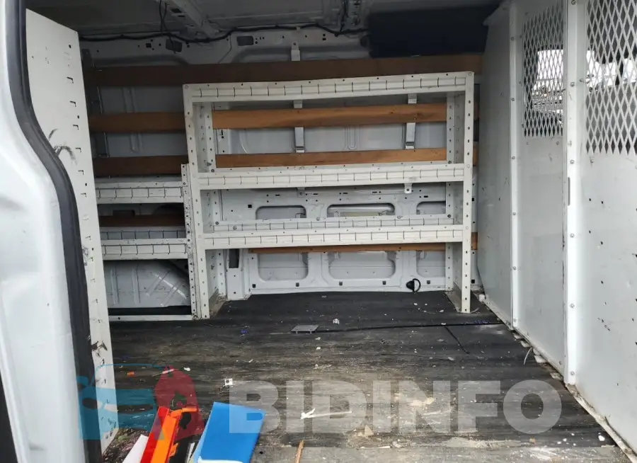 1FTNR1ZM0FKA33889 Photo# 11