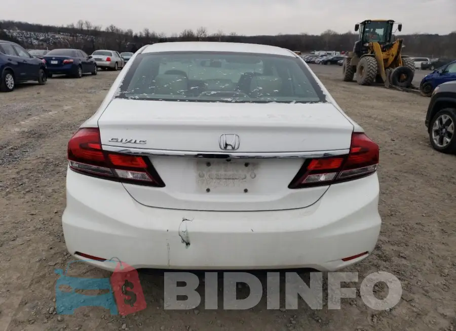 19XFB2F57FE702903 Photo# 6