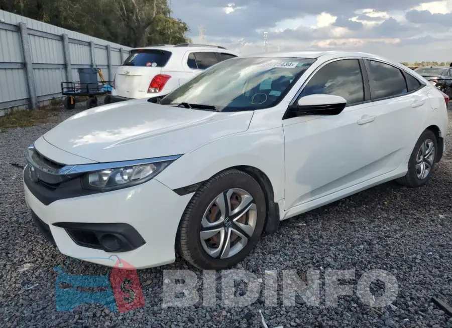 19XFC2F65JE017247 Photo# 1