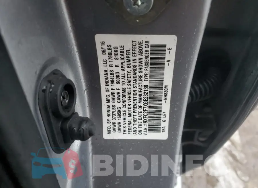 19XFC2F7XGE232138 Photo# 12