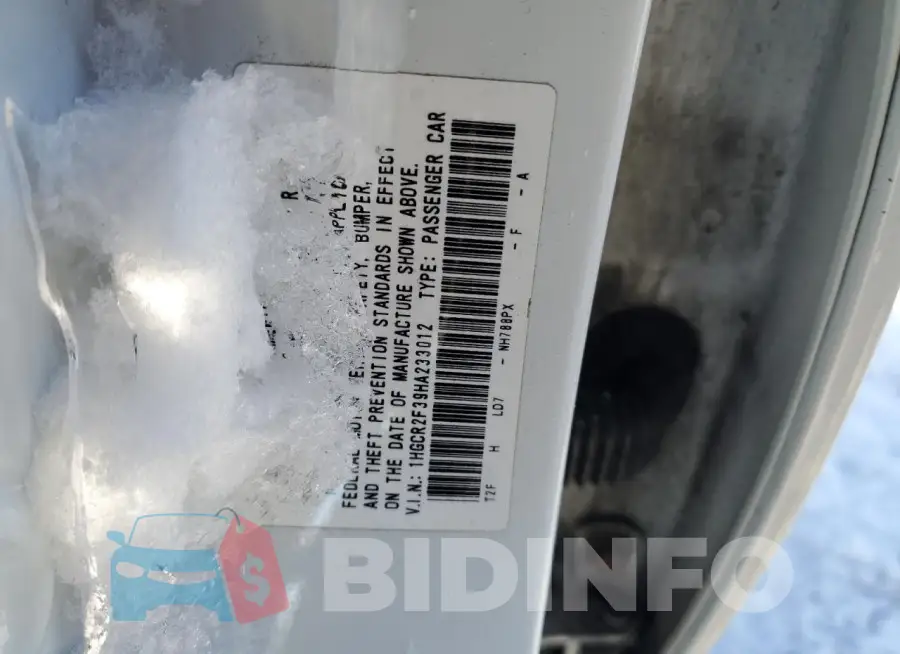 1HGCR2F39HA233012 Photo# 12