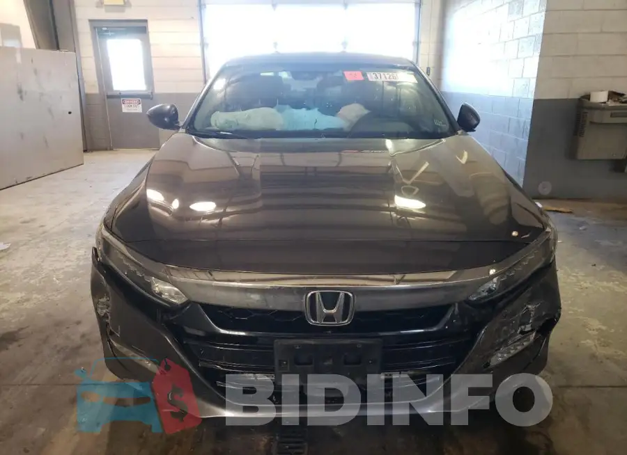 1HGCV1F41KA152608 Photo# 5