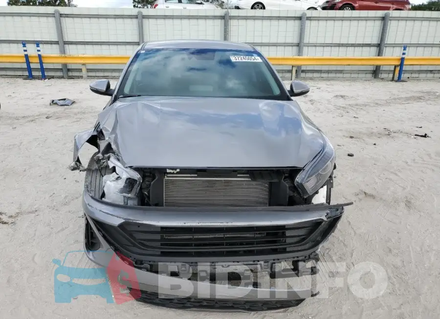 3KPF24AD9PE631392 Photo# 5