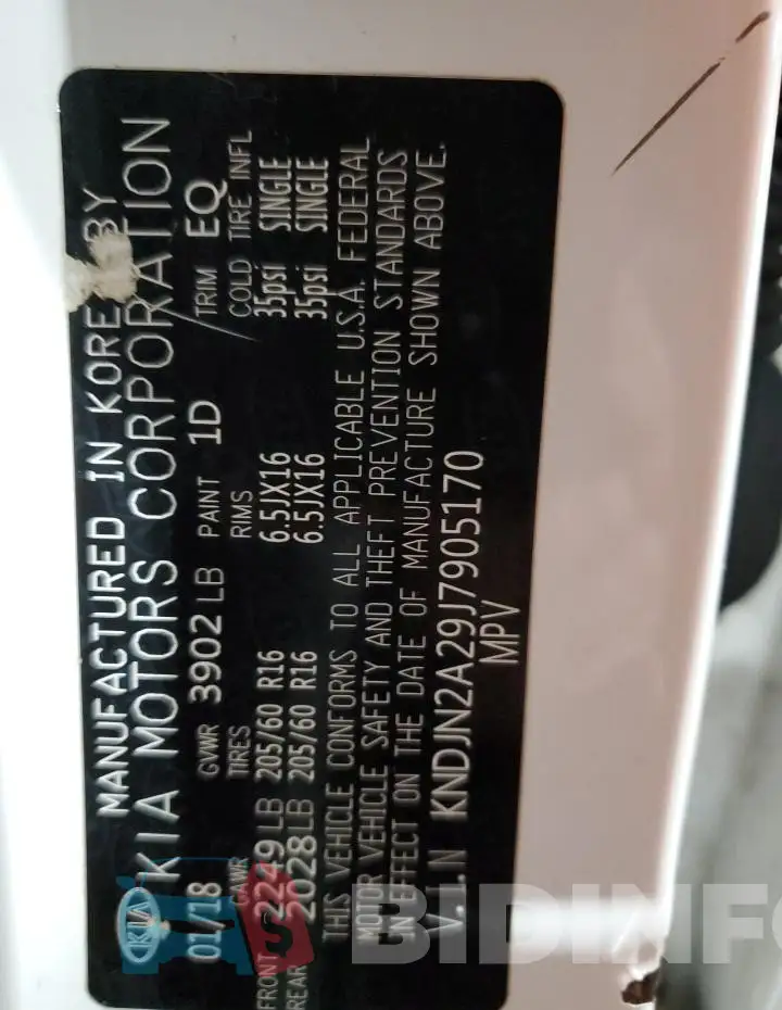 KNDJN2A29J7905170 Photo# 13
