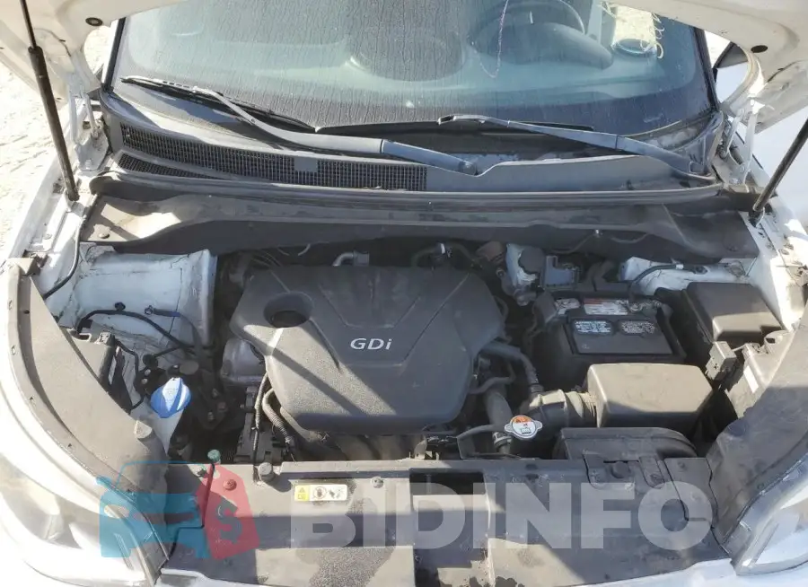 KNDJN2A2XF7230419 Photo# 7